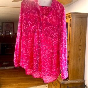 Ladies long sleeve blouse. Pink and white. Size large. Made by Atrention